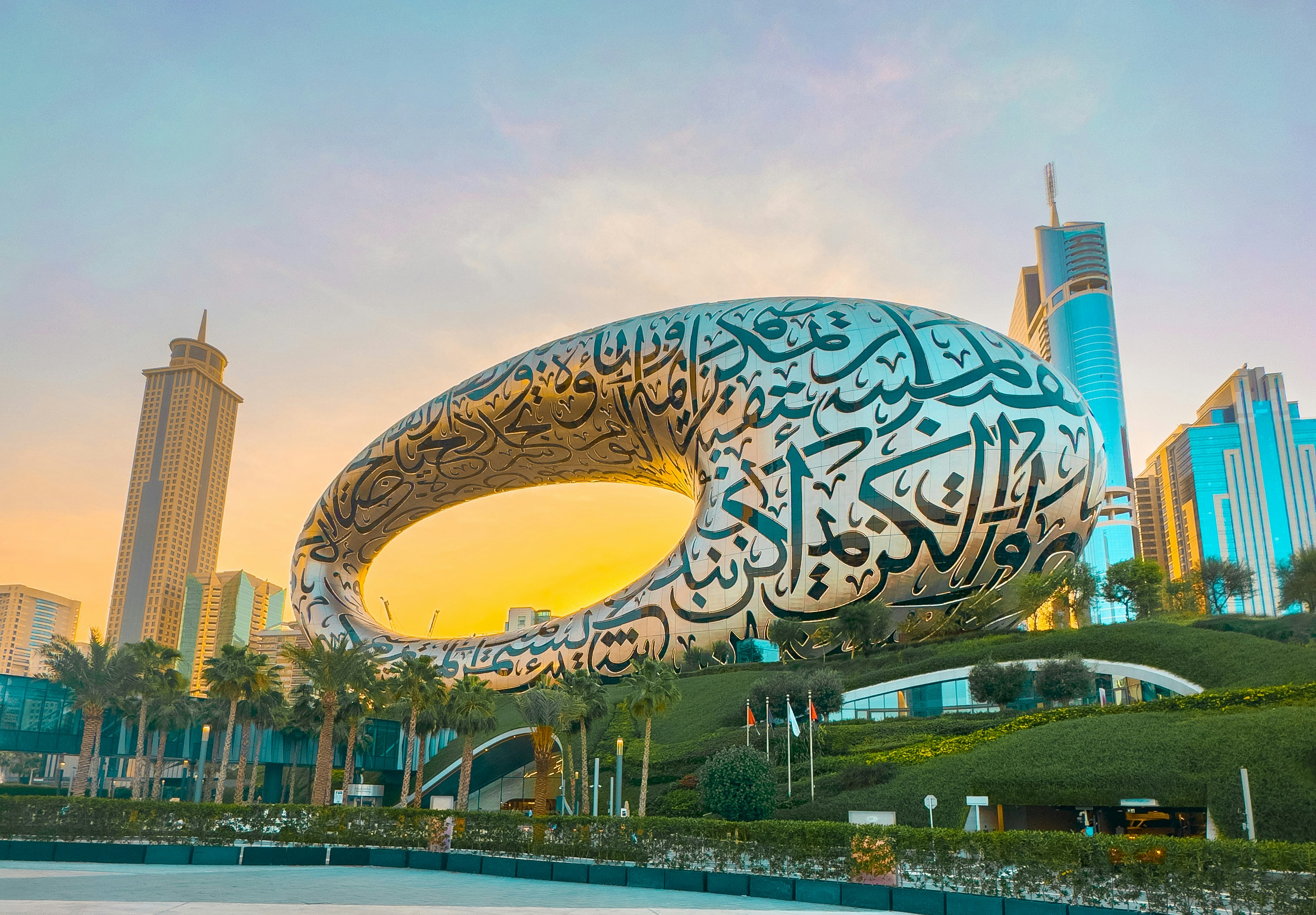 Dubai Unveiled Must-Visit Spots